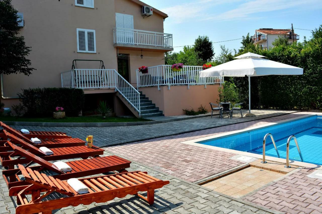 Grubine Villa Glorija מראה חיצוני תמונה